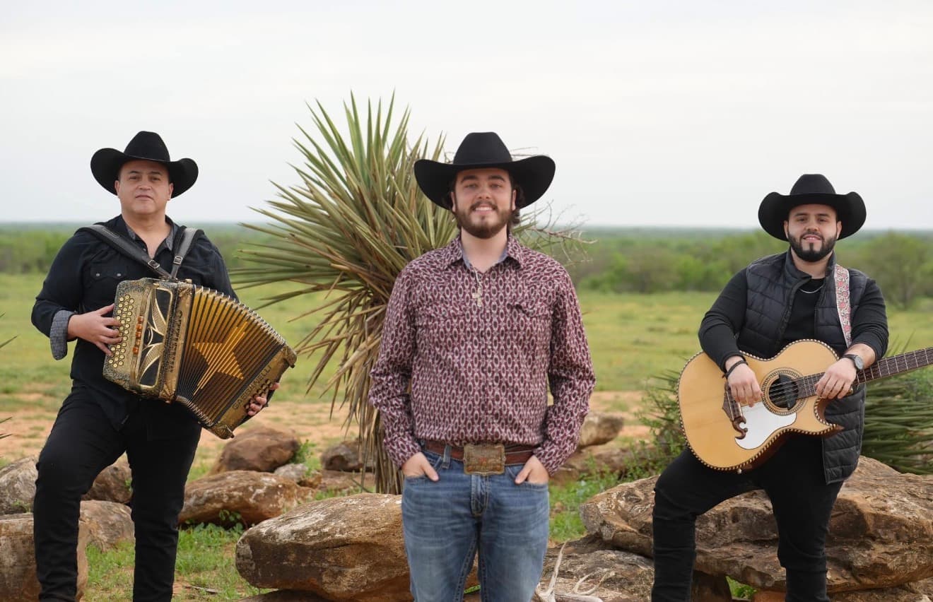 Members of Braydon Foster Band