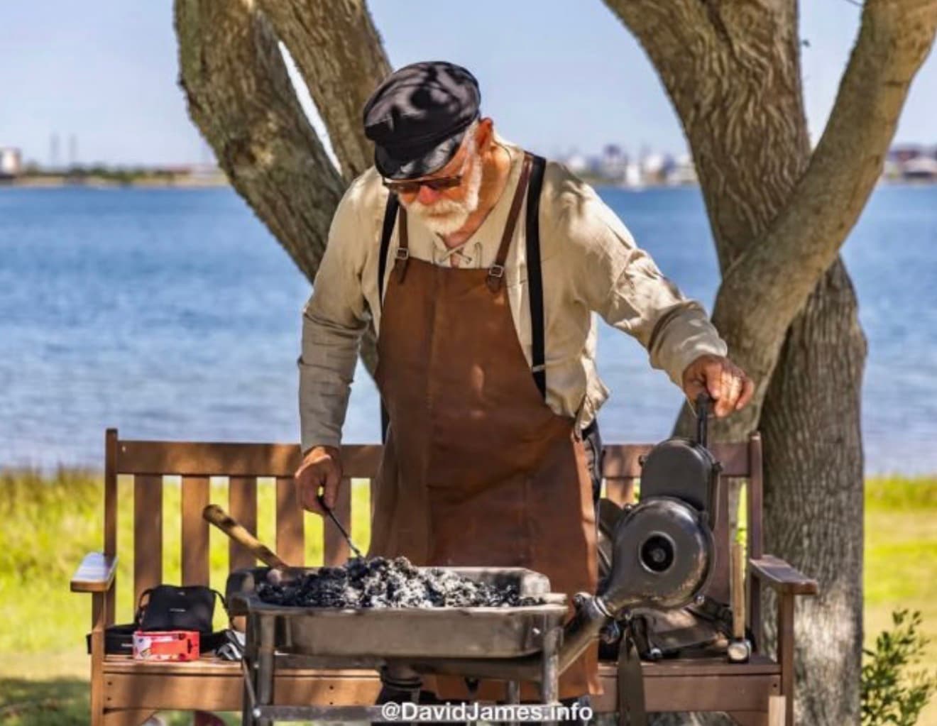Mickey Redus doing a blacksmith presentation